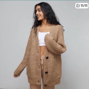 NWOT Lunya Chunky Knit Wool Cardigan Delicate Tan Size M